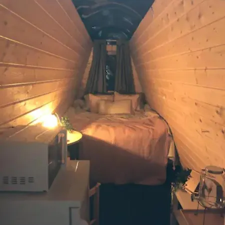 Niiralan Tila : Starlite Laitila