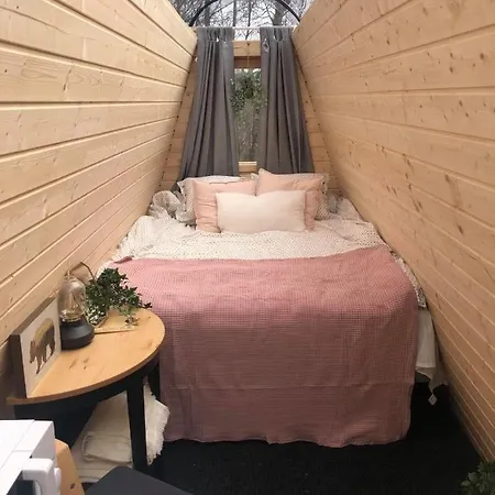 Niiralan Tila : Starlite Farm stay Laitila