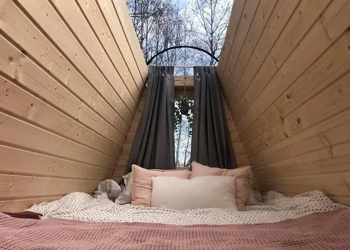 Niiralan Tila : Starlite Laitila